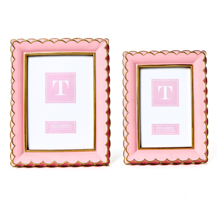 Pink Scalloped Frame